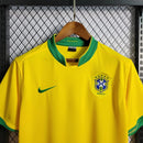 Camisa Retrô Seleção Brasileira I Home Nike 2006 Masculino Amarelo